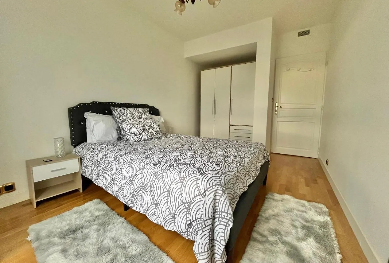 Unique Luxury Parisian Panorama High-Rise By The Eiffel Tower 아파트 파리
